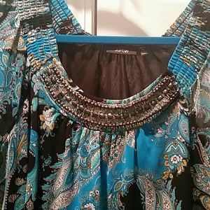 NWOT Beautiful fully lined Apt. 9 blouse. PL